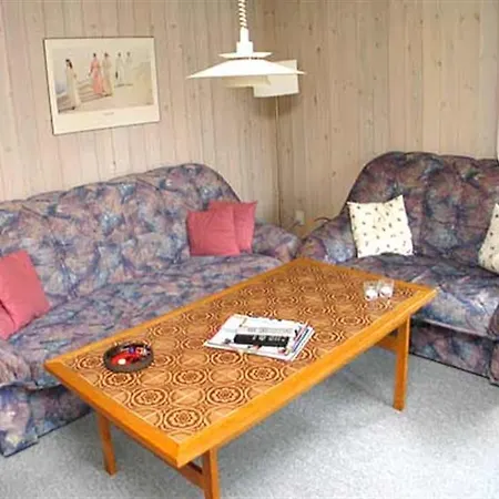 Semesterbostad Holiday Fridavej F- 1234 Stokkebro